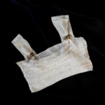 Top Con Detalles Dorados