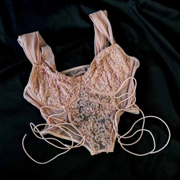 Corset Rosa Con Flores