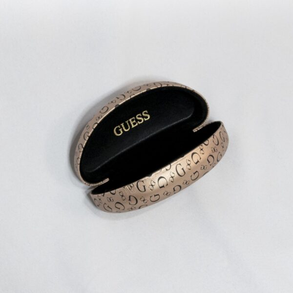 Estuche para lentes Guess