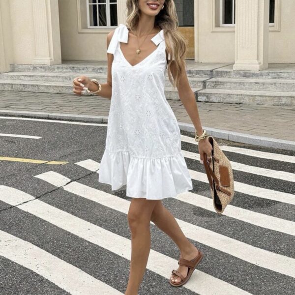 Vestido blanco de broderie
